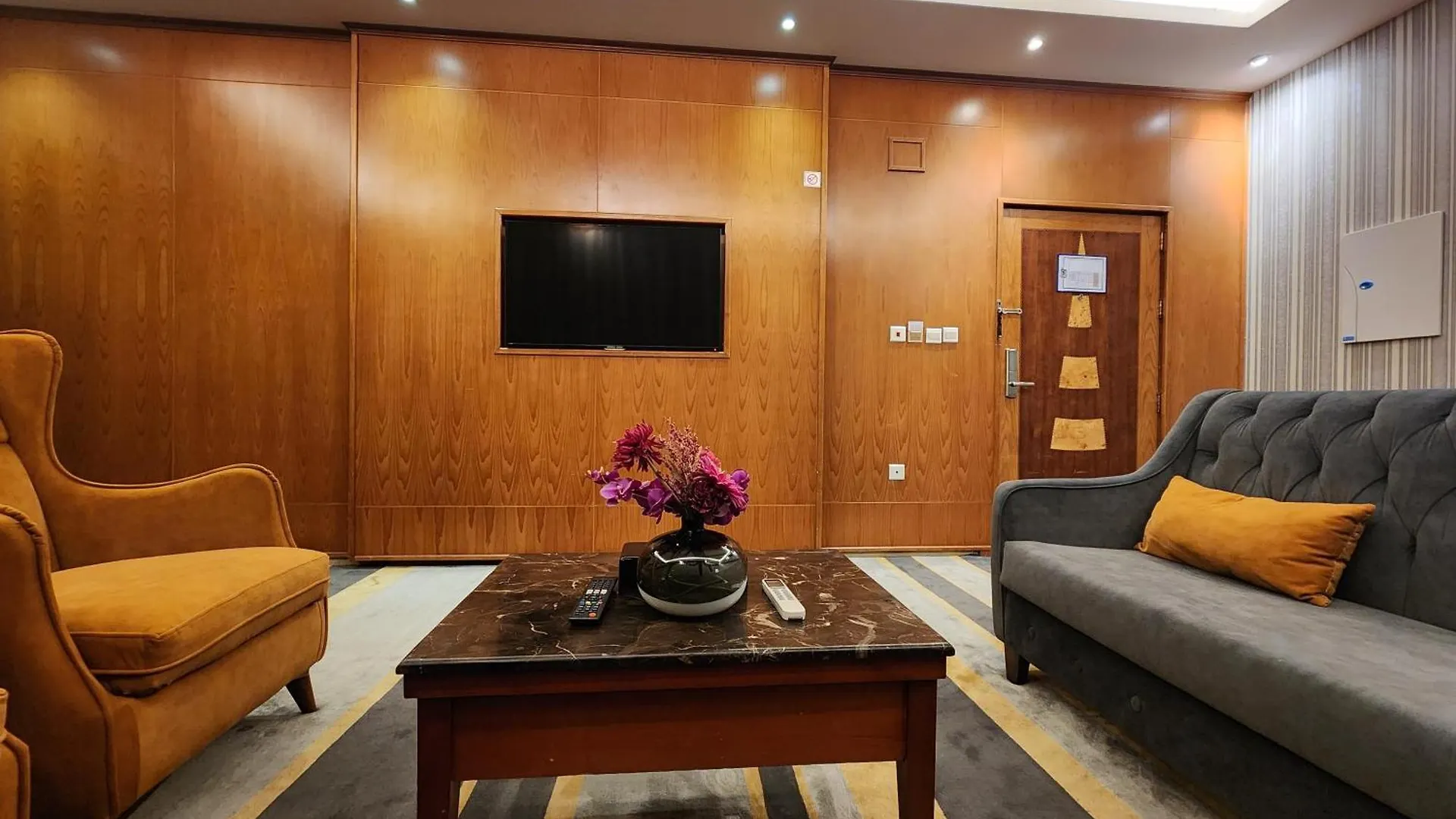 *** 아파트호텔 Shaty Alhayat Hotel Suites 제다 사우디 아라비아